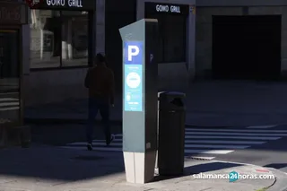 El PSOE pide paralizar las sanciones por aparcar en la zona ORA de Salamanca con tarjeta para personas con movilidad reducida vigente