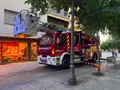 Bomberos de Salamanca en la calle José Jauregui para comprobar el humo