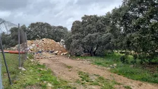 Escombreras en Carrascal de Barregas (1)