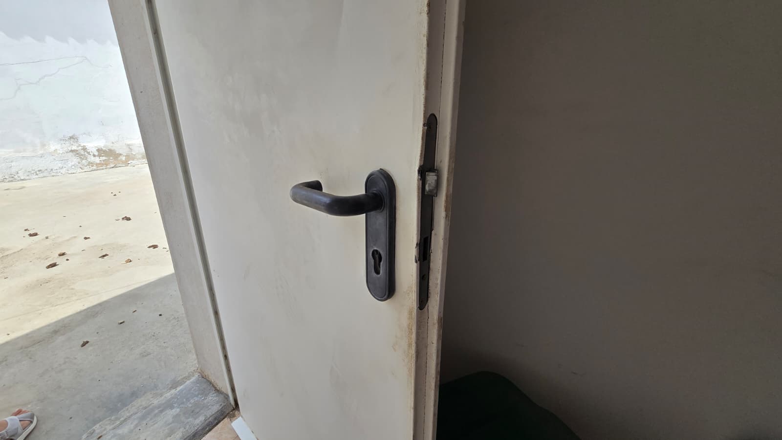puerta forzada
