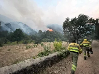 Incendio forestal en el Parque Natural de las Batuecas desde el Monasterío de San José (17)