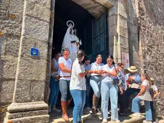 Romería De La Virgen De La Peña De Francia a Su Llegada Al Santuario. FOTOS: Verónica Tapia