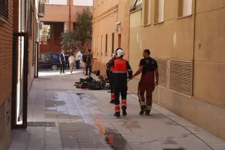 Un cargador de un patinete explota y provoca un incendio en una vivienda de Salamanca