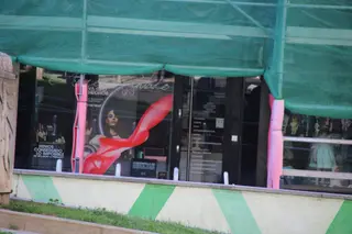 Comprobación de un andamio en la plaza de Julián Sánchez El Charro. Fotos S24H (2)