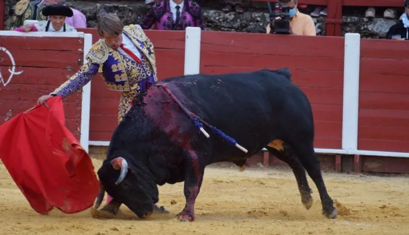 Corrida en Béjar de El Cordobés, Conde y El Capea
