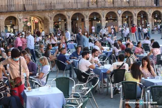 Terrazas llenas 25 mayo (17)