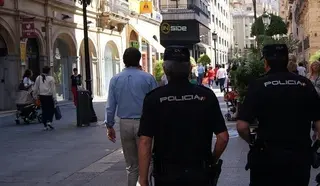 Tres detenidos por diversos hurtos en supermercados