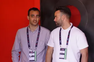 Antonio Paz, junto al presidente de Unionistas Miguel Ampuero.