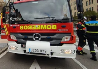 Camión de bomberos. Foto de archivo