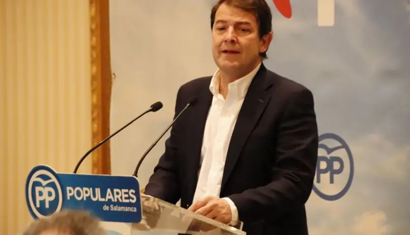 Mañueco, presenta su candidatura la reelección en el cargo, de cara al Congreso regional