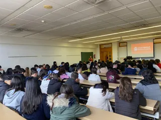 alumnos en las jornadas educativas de USAL y Ayuntamiento, Facultad de Derecho. S24H
