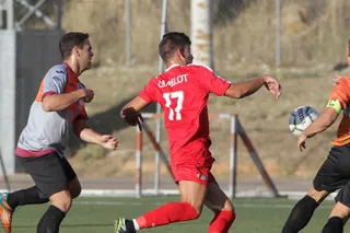 El Carbajosa finalmente no reclamará la posible alineación indebida de Álex Garrido