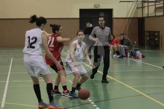 El conjunto femenino de la USAL cae en la segunda jornada de la Copa regional