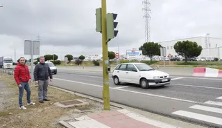 Pasarela sobre polígonos Montalvo I y III 2