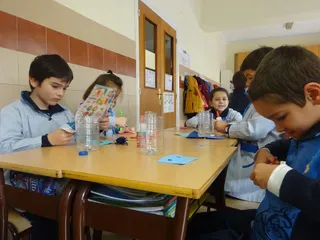 Colegio San Juan Bosco Salamanca Del aula al reciclaje creativo (5)