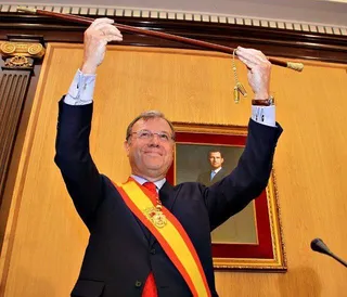 Ayuntamiento de León SA: el rosario de privatizaciones que el PP ofrece al mejor postor