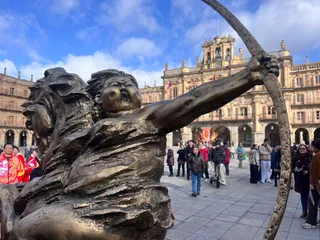 Nueva escultura de Xu Hongfei | S24H