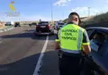 ¿Se puede conducir con chanclas? La Guardia Civil aclara el gran dilema de cada verano