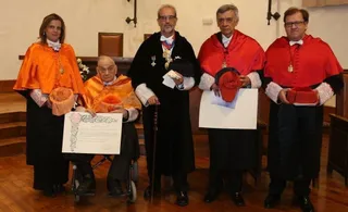 El economista Blas Calzada y el jurista Jairo Parra, investidos doctores honoris causa