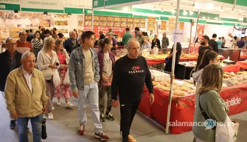Reportaje de alimentaria y feria artesania en Salamaq