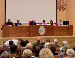 Un momento del acto de inauguración del nuevo curso de la Universidad de la Experiencia 
