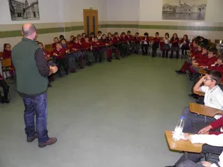 Colegio San Juan Bosco: Talleres de Reciclaje 'Educa en Eco'