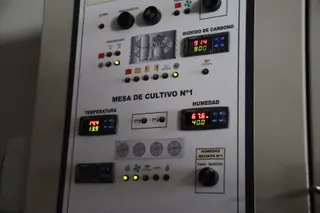 Camara climática para cultivos en el IRNASA