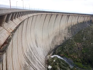 Presa de Almendra