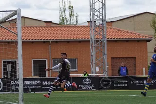 De Miguel celebra el 2-1 ante el Real Unión | FOTO SALAMANCA24HORAS.COM