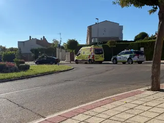 Imagen del lugar del accidente entre un turismo y una motocicleta en Cabrerizos