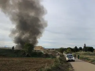 Incendio en unas casetas de obra de Villamayor
