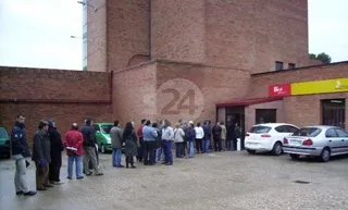 Descenso drástico también de los parados que buscan su primer empleo
