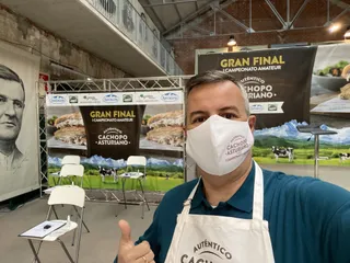 Un salmantino en la final del mejor cachopo casero de España