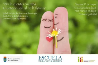 Isabel Vicario vuelve a la Escuela de Padres y Madres de Ciudad Rodrigo