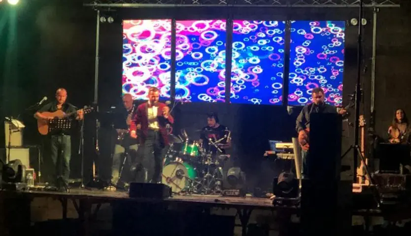 Actuación de la orquesta 