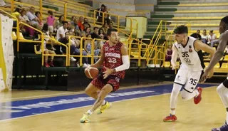 Bertain Nolan, en el amistoso contra CB Tizona | FOTO SALAMANCA24HORAS.COM