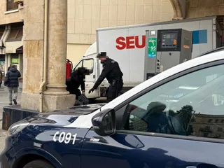Intervención Policía Nacional gasolinera puerta de Zamora