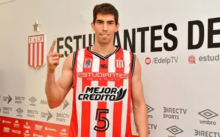 Michele Castro, nuevo jugador de Avenida masculino. 