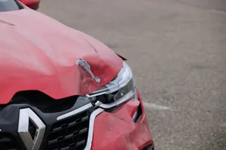 Accidente entre un motorista y un turismo en la avenida de los Agustinos Recoletos | Javier S. Fraile