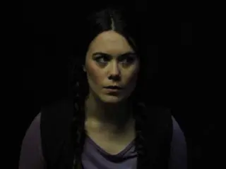Elvira Rivas.