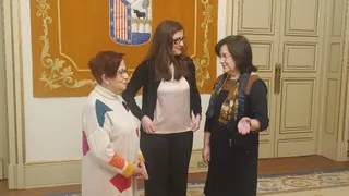 De izquierda a derecha, Ascensión Iglesias (Asociación de Ayuda a la Mujer «Plaza Mayor»), Miryam Rodríguez (concejala) y Patrocinio Rodríguez (ASPACE)