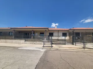 Residencia Eloy García Sánchez en Montejo