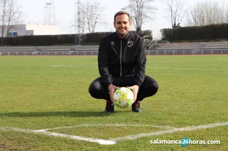 Juan García, un ‘clásico’ en los derbis: “Claro que duele ir al Helmántico”