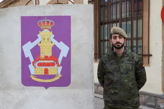 Guillermo Cepa, teniente del ejército de tierra de Salamanca al cargo de esta misión en Letonia. Foto Andrea M.