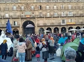 Acampada de refugiados en la Plaza Mayor