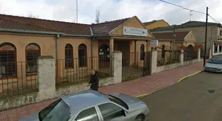 Centro de salud antiguo en Calzada de Valdunciel