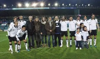La UDS rindió un homenaje a Perfumerías Avenida por el triunfo de Copa