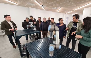 Profesores turcos en el centro Tormes+