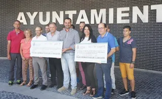 Proyecto Hombre y Alcer disfrutan ya de la solidaridad vecinal