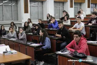 Alumnos Examen Profesores Universidad Ciencias Químicas (15)